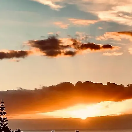 Sunset Over The Sea * 플라야데라스아메리카스