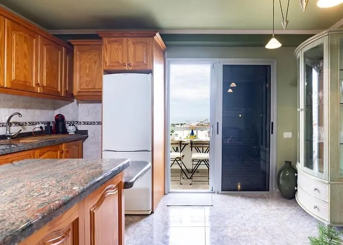 Sunset Over The Sea פלאייה דה לאס אמריקס