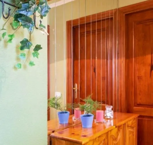 Sunset Over The Sea דירה