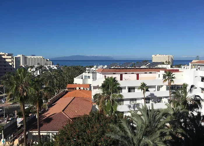 דירה Sunset Over The Sea *